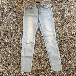 Fashion Nova High Waisted Light Denim Wax Jean Jeggings Distressed Knee Size 7